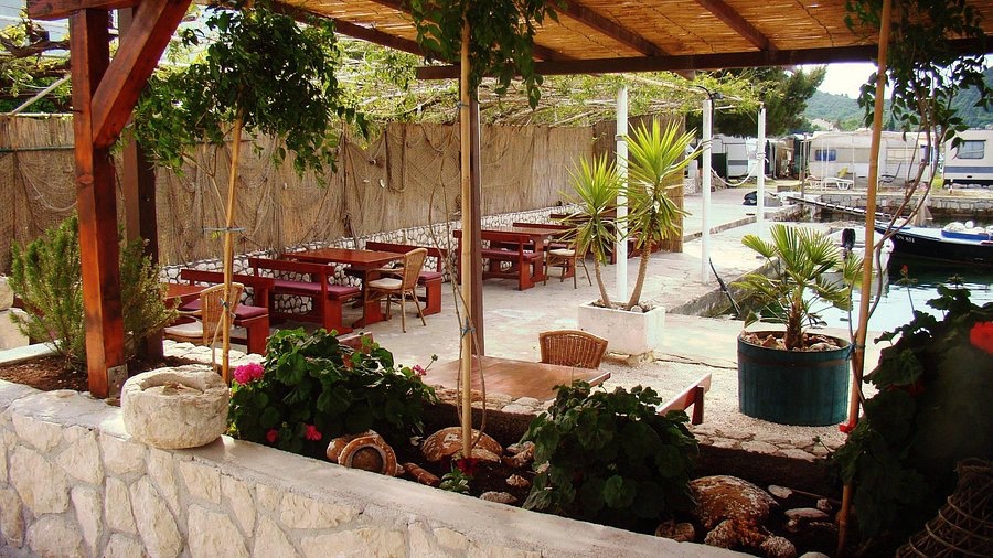 Seosko domaćinstvo Ficović